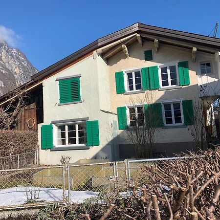 Apartamento Revier Grosi'S Art Netstal Exterior foto